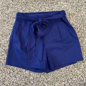 Express MIDI linen shorts